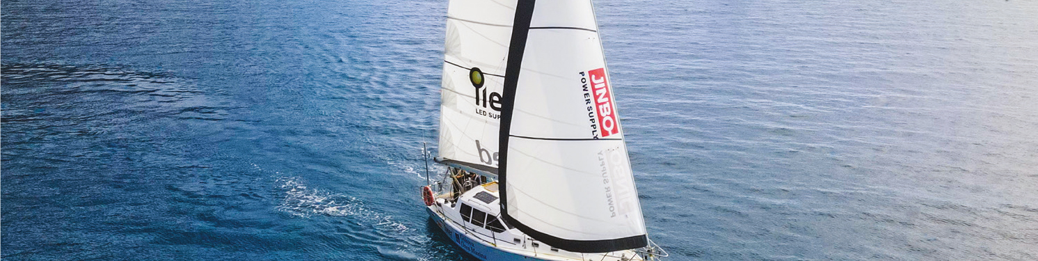 İLKER ELECTRONIC IS NEXT TO FEMALE ATHLETES!